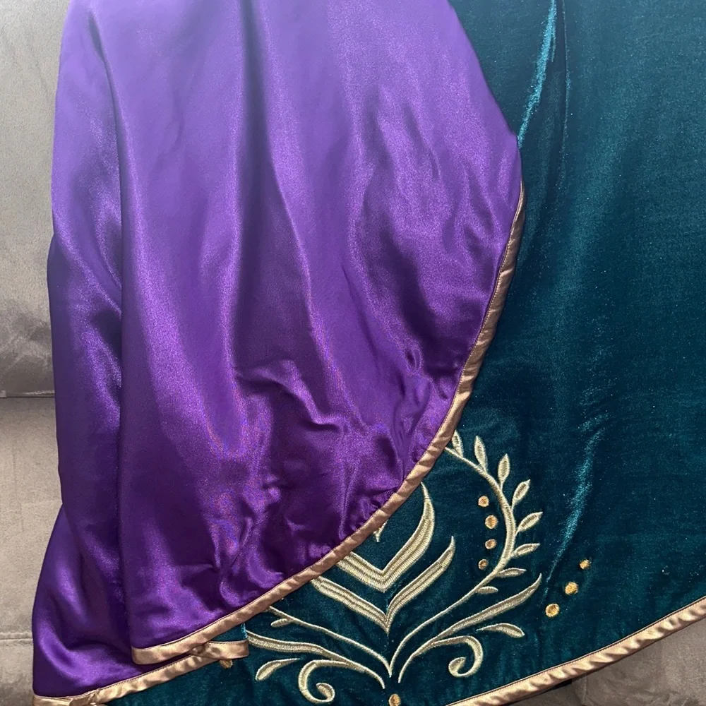 Anna's original deluxe dress from frozen